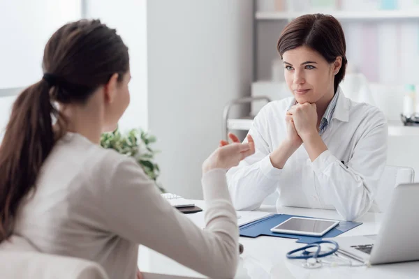 Consulta médica — Fotografia de Stock