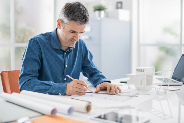 Architect working in his office — Stock Photo, Image