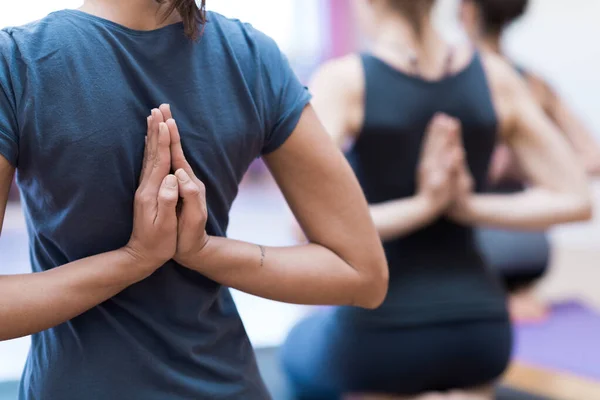 Young Women Practicing Yoga Together Doing Reverse Prayer Pose Clasping — Stock Photo, Image