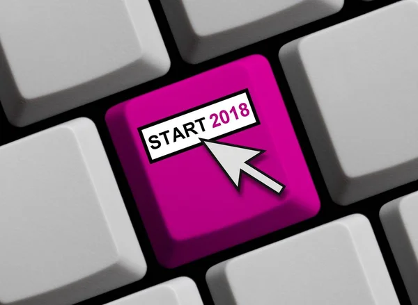 Klawiaturze komputera: Start 2018 — Zdjęcie stockowe