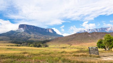 Mount Roraima Venezuela  clipart