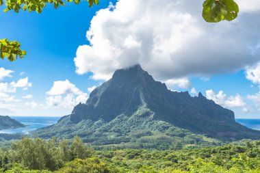 Moorea Adası Fransızca Polinezyası.
