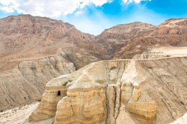 Mağaraları Qumran, Ölü Deniz'in el yazmaları.