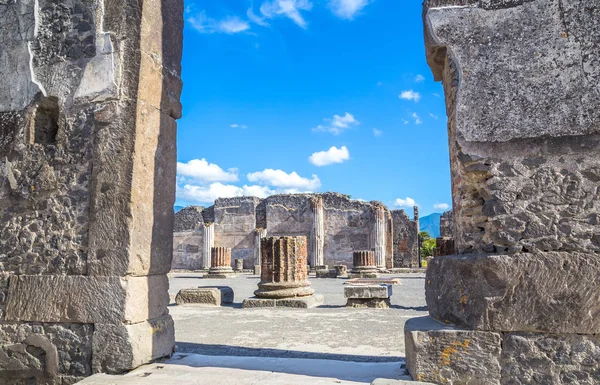 Antika ruiner av pompeji, italy — Stockfoto