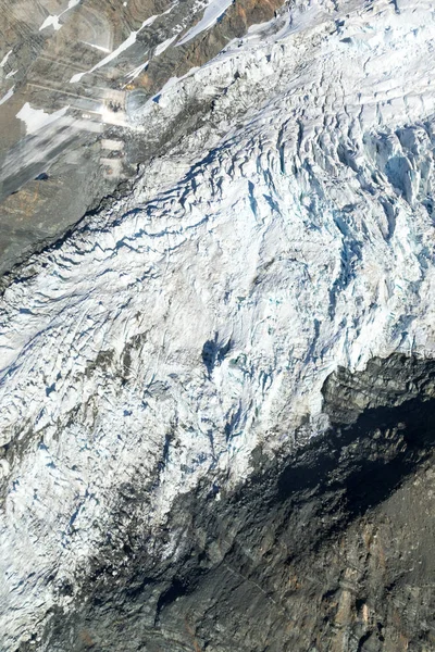 Mount Cook, Nový Zéland. letadlem do oblasti zcela covere — Stock fotografie