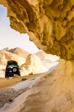 Mısır Sahrası 'ndaki Farafra' da Beyaz Çöl. Afrika.