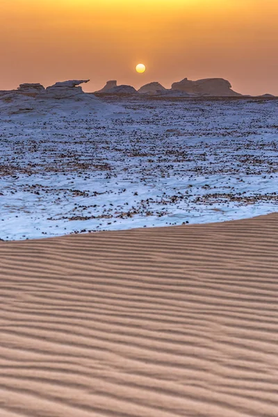 The White Desert at Farafra in the Sahara of Egypt. — Stock Photo, Image