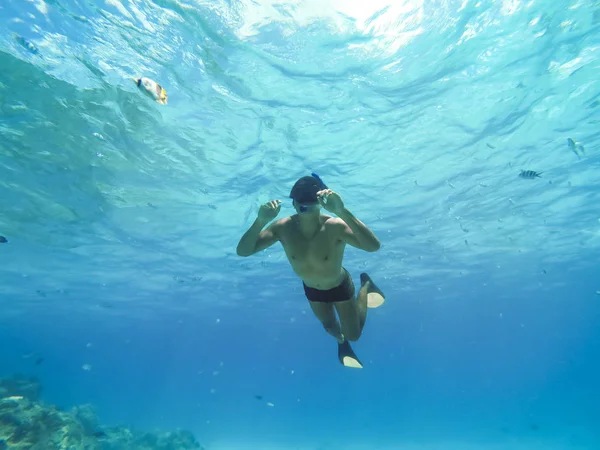 Bora Bora, Francia Polinézia. Snorkeling a türkizkék. — Stock Fotó