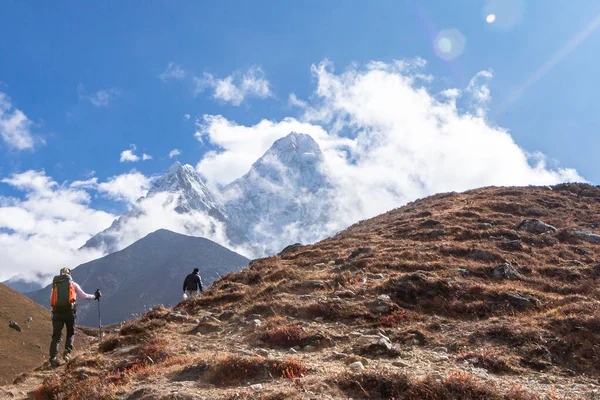 Montaña Ama Dablam. Trekking Everest Base Camp. Nepal . — Foto de Stock