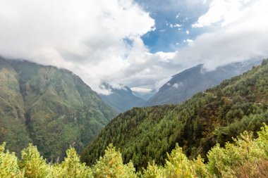 Everest Ana Kampı 'na gidiyorum. Nepal.