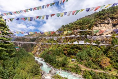 Nepal 'de Everest. Everest Ana Kampı 'na gidiyoruz. Nepal.