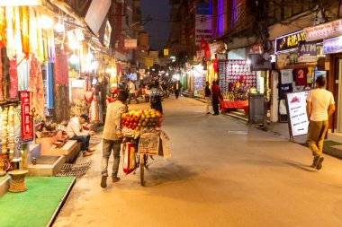 Thamel, Katmandu, Nepal. 03 / 10 / 2019. Thamel sokakları boyunca 