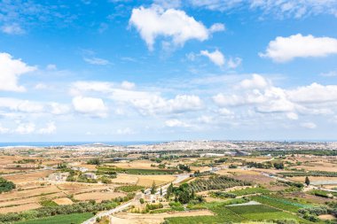 Medine 'den Malta şehri manzarası.