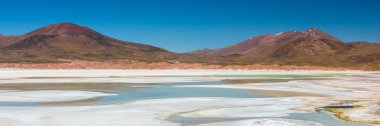 Atacama Çölü, Şili. Salar Aguas Calientes. Tuyacto Gölü. Güney Amerika.