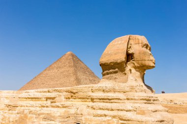 Sfenks ve Piramit, Kahire, Mısır.