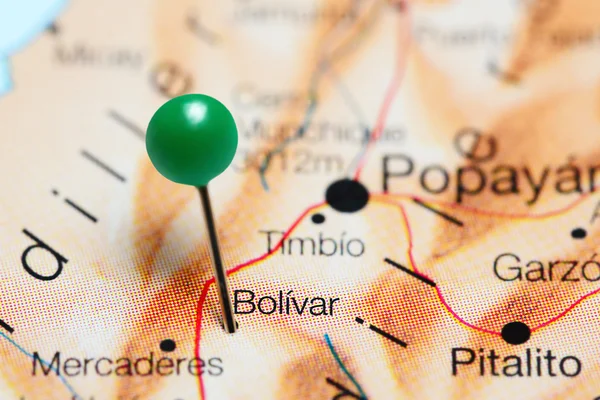 ボリバル コロンビアの地図にピン留め — ストック写真