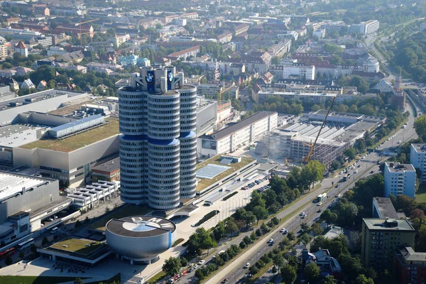 München, Almanya - 13 Eylül 2016: Bmw Müzesi, havadan görünümü
