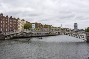 Ha'Penny köprü dublin