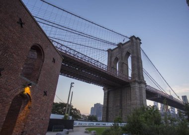 new york city - Brooklyn Köprüsü'nün