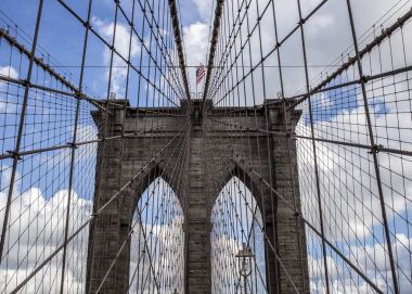 New York 'taki Brooklyn Köprüsü