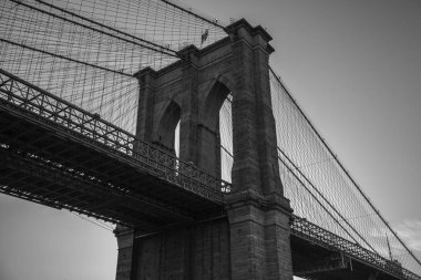 New York 'taki Brooklyn Köprüsü