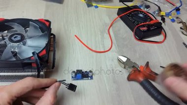 Elektronik cihazların, kalay lehimleme parçalarının onarımı