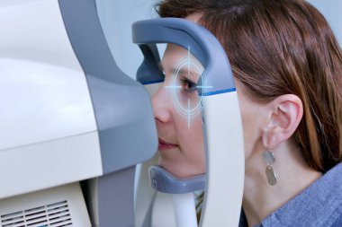 Geleceğin bir klinikte görme kontrol