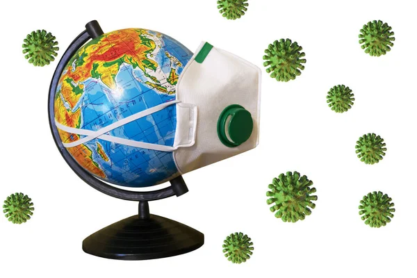 코로나 바이러스. 코로나 바이러스의 개념 세계. 지구는 코로나 바이러스에 맞서 싸우기 위해 마스크를 씌웠다 — 스톡 사진