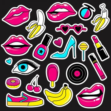 Moda yama rozetleri dudaklar, kalp, Ayakkabı, ruj, kozmetik, yıldız, beyaz vuruşlu diğer öğeleri ile. Etiketleri ve düzeltme ekleri ile karikatür 80s 90s çizgi roman tarzı vektör kümesi.