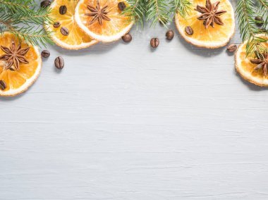 Noel arka plan narenciye meyve, portakal ve anasonu dilimleri ile soyut. Kopya alanı