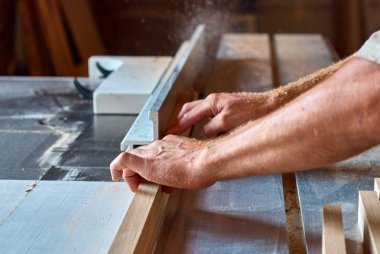 Biçim kesme işlemi sırasında