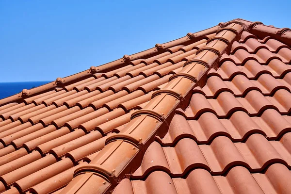 Otelde döşenmiş çatı