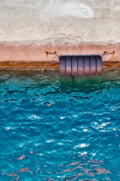 Tekerlekli beton İskelesi