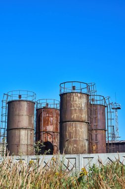 Atık yağ için tanklar