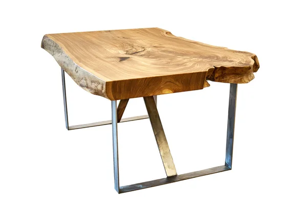鲜活的边缘榆树板咖啡桌 白色背景隔离 木工活和木工生产 家具制造 — 图库照片