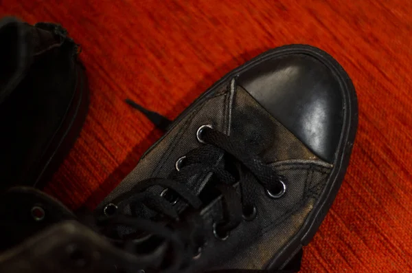 Ragged Black Stylish Shoes Vintage Black Stylish Shoes — стоковое фото