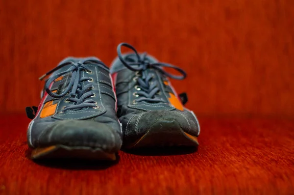 Eski Renkli Spor Ayakkabılar, Moda, GYM