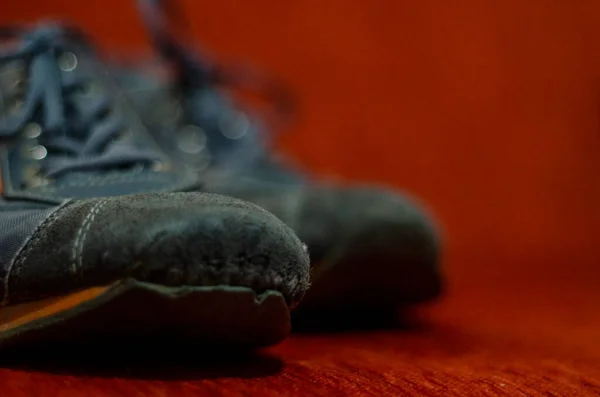 Eski Renkli Spor Ayakkabılar, Moda, GYM