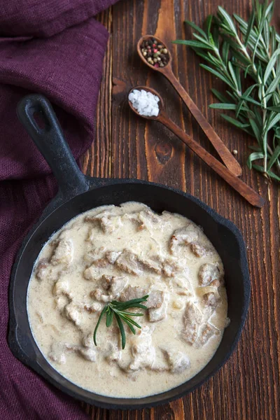 Rosemary ile et güveç