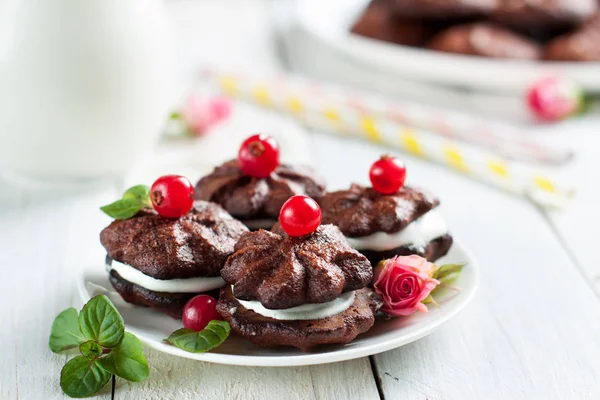 Chocolate Whoopie pies — Stock Photo, Image