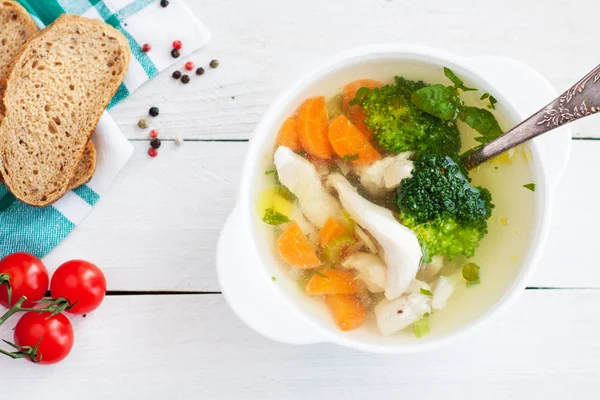ซุปไก่กับผัก — ภาพถ่ายสต็อก