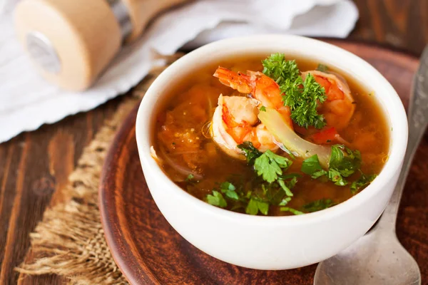 Tomato soup with tilapia, shrimp and capers — Stock Photo, Image