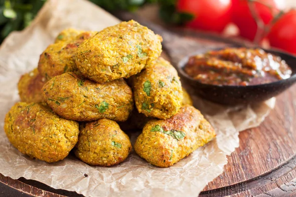 Baked vegetable snacks with cauliflower — Stock Photo, Image