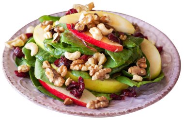 Elma kızılcık salatası ve balzamik sirke. Beyaz arkaplan üzerinde izole edilmiş.