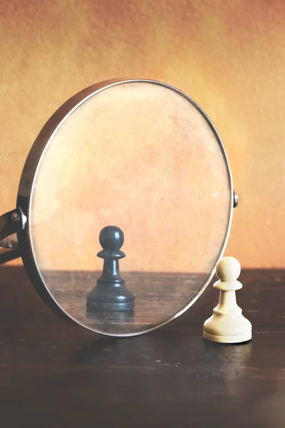 White Pawn Mirrored Appears Black — Stock Photo, Image