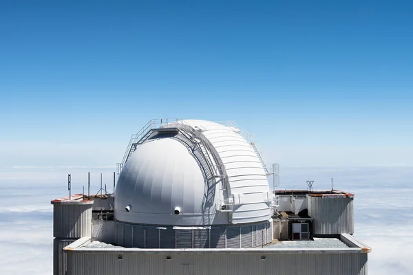 Uma Cúpula Branca Observatório Astronômico Ilha Palma — Fotografia de Stock