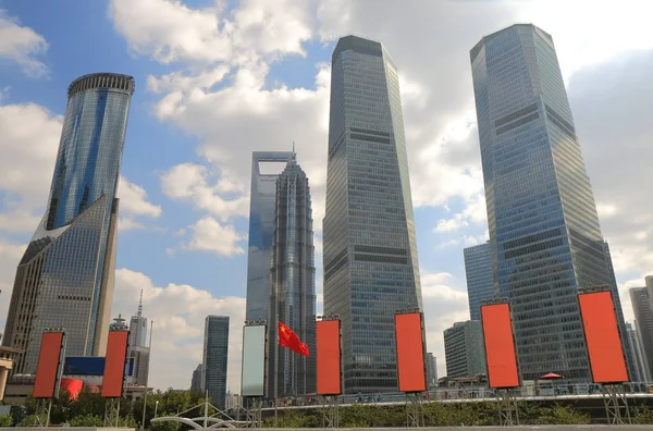 Shanghai Pudong financiële wijk stadsgezicht China. — Stockfoto