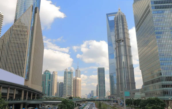 Shanghai Pudong financial district cityscape China. — Stock Photo, Image