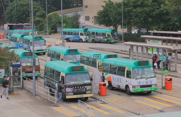 Mini buss terminal kollektivtrafik Hong Kong — Stockfoto