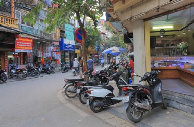 Alışveriş sokak Hanoi Vietnam Bac asmak